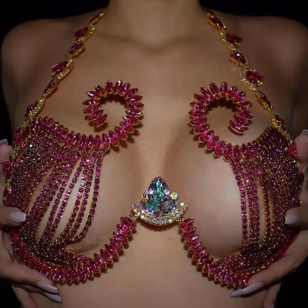 Rave Pink Crystal Chest staffa - Body Jewelry Retainers recensione e prezzo